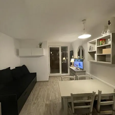 Apartment Lourea 4 Pers Retour Skis Au Pieds *